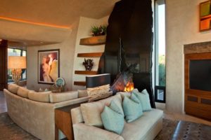 Interior Designers_4_Phoenix_Curved Contemporary Scottsdale Home